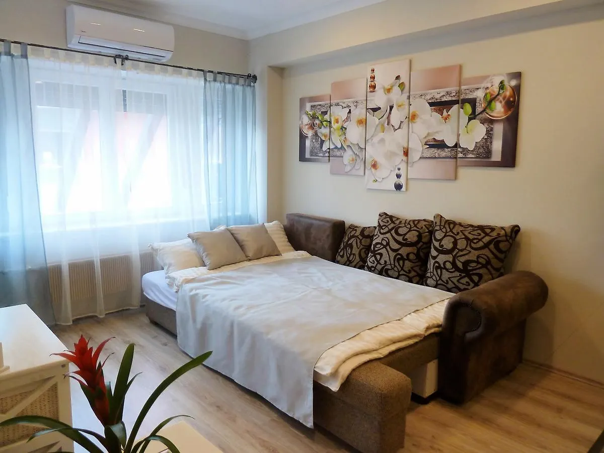 דברצן Varlak Apartman דירה