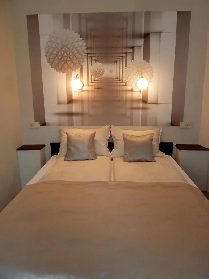 VárLak Apartman Debrecen